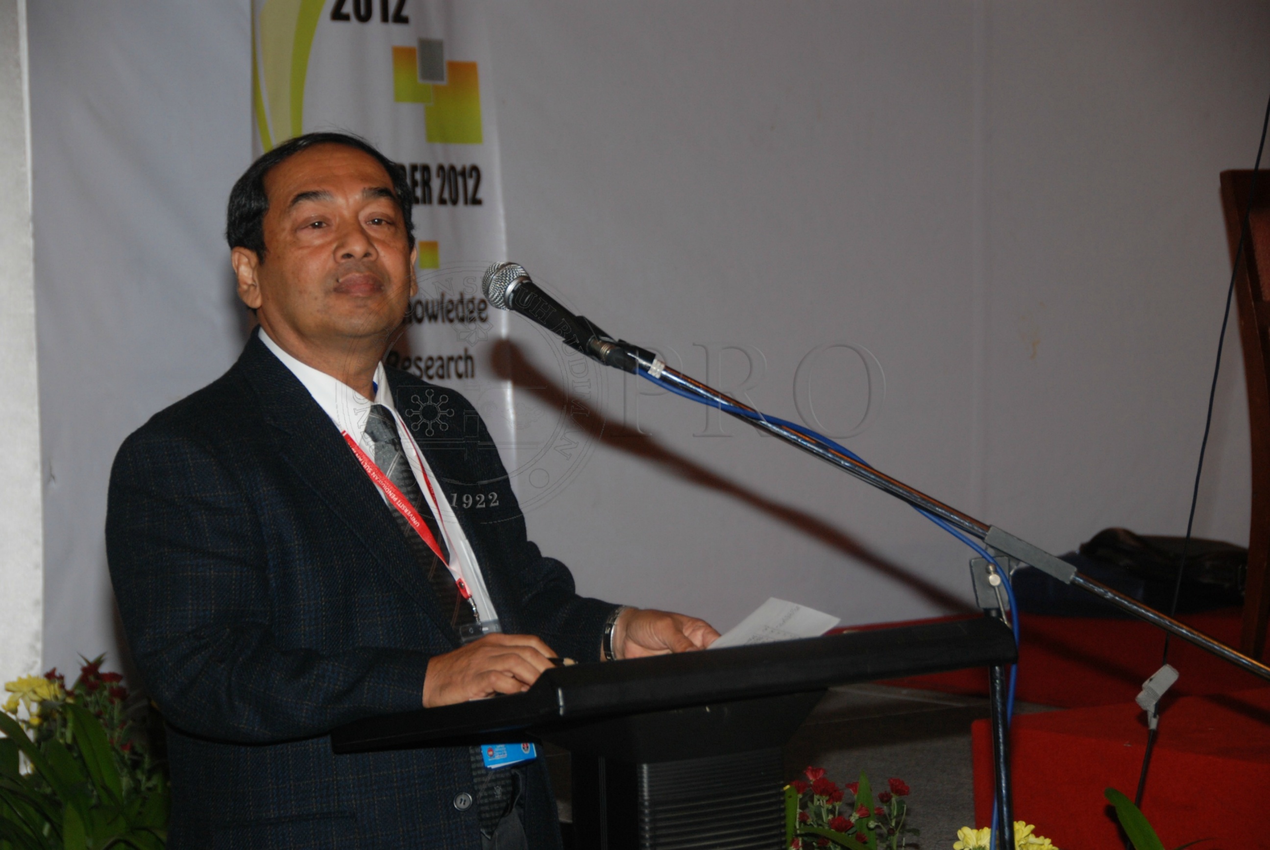 PRO 12 120 upi DSC 5990